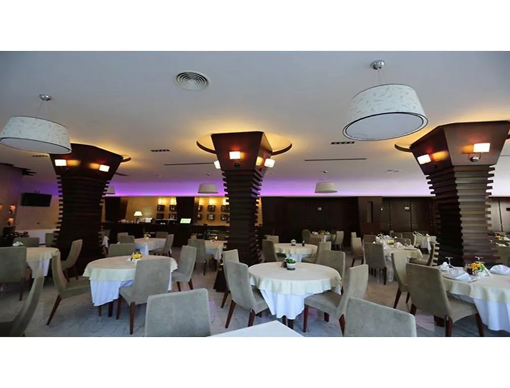 Hotel Voloreka Tushemisht