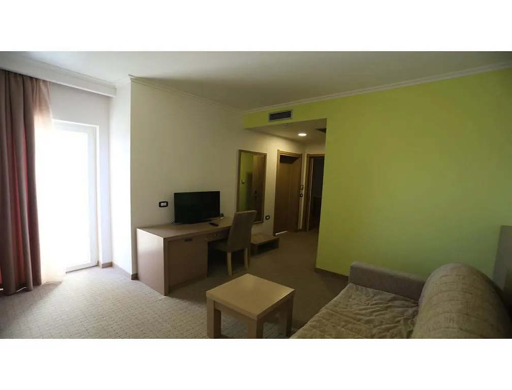 Hotel Voloreka Tushemisht