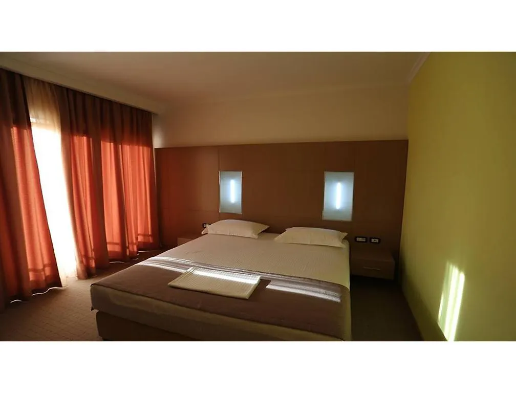 Hotel Voloreka Tushemisht