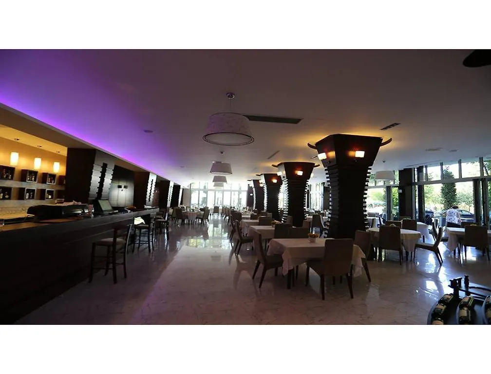 Hotel Voloreka Tushemisht